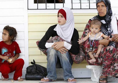 عدد من اللاجئين السوريين ارشيفية